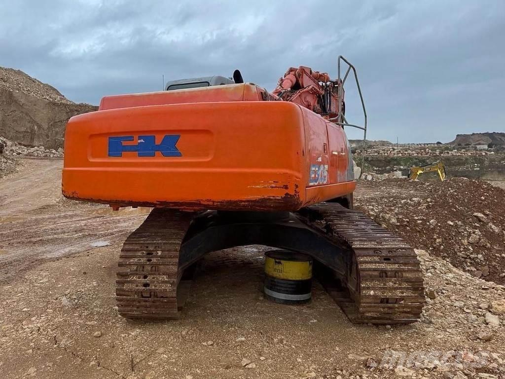 Fiat KOBELCO E305 حفارات خاصة