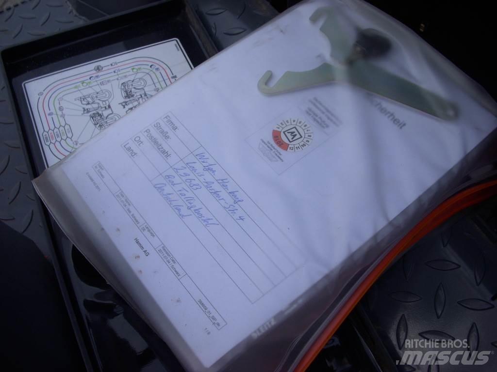 Hamm HD 12 VV مداحل ثنائية الاسطوانة