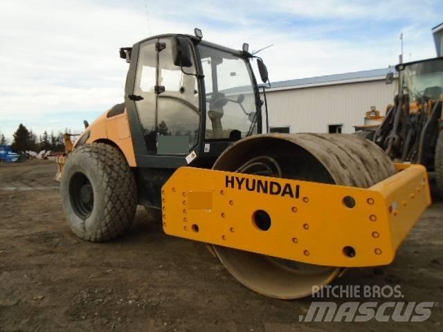 Hyundai HR 120 C-9 مداحل أحادية الأسطوانة