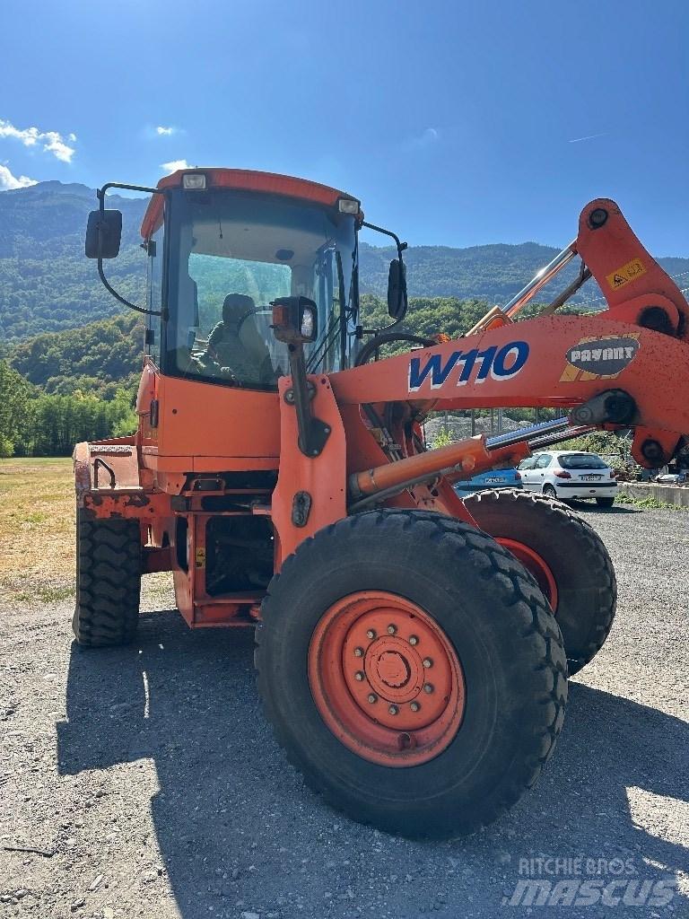 Fiat-Kobelco W 110 لوادر بعجل