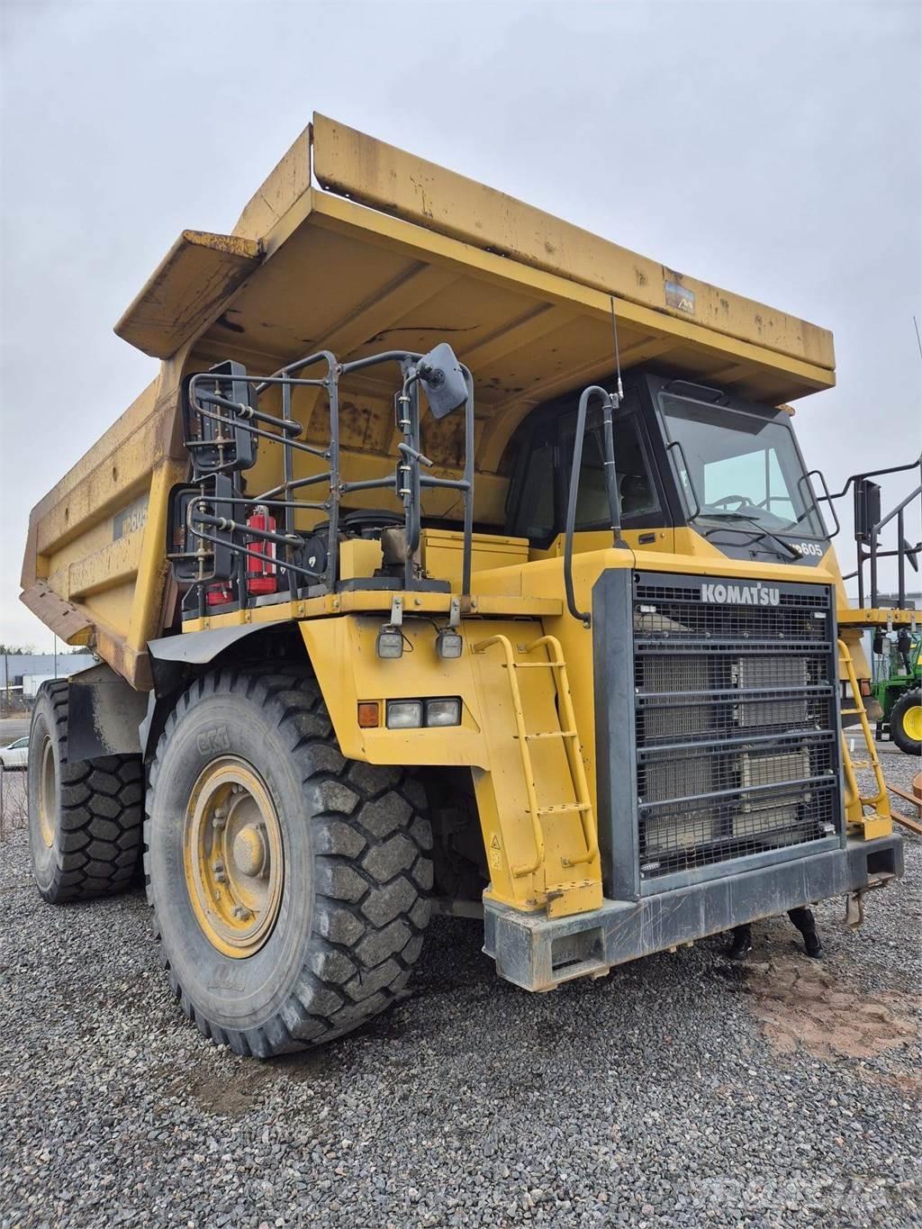 Komatsu HD605 ساحبات مفصلية