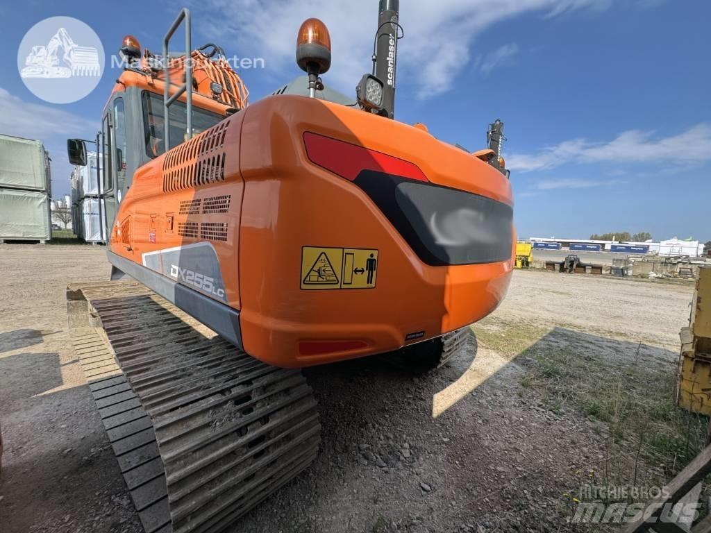 Doosan DX 255 LC-5 حفارات زحافة