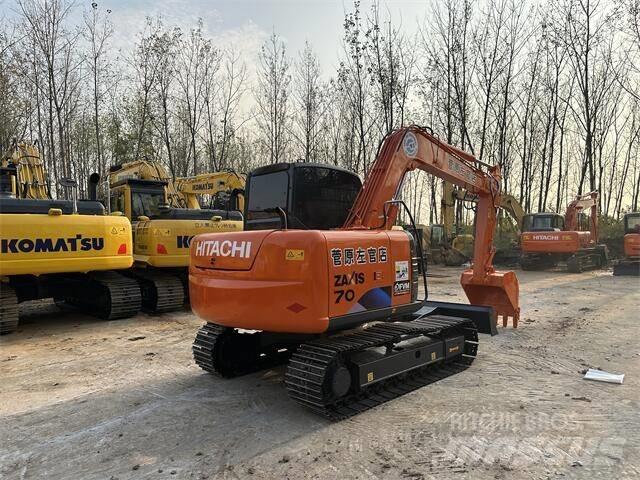 Hitachi ZX70 حفارات زحافة