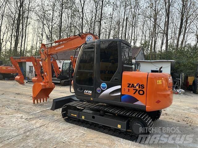 Hitachi ZX70 حفارات زحافة