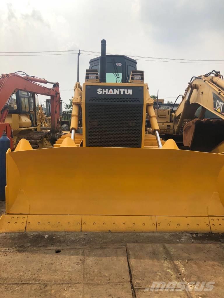 Shantui SD22 بلدوزرات مجنزرة