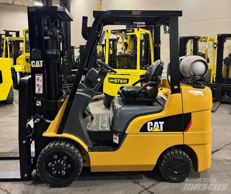 CAT 2C 6000 شاحنات ذات رافعات شوكية - أخرى