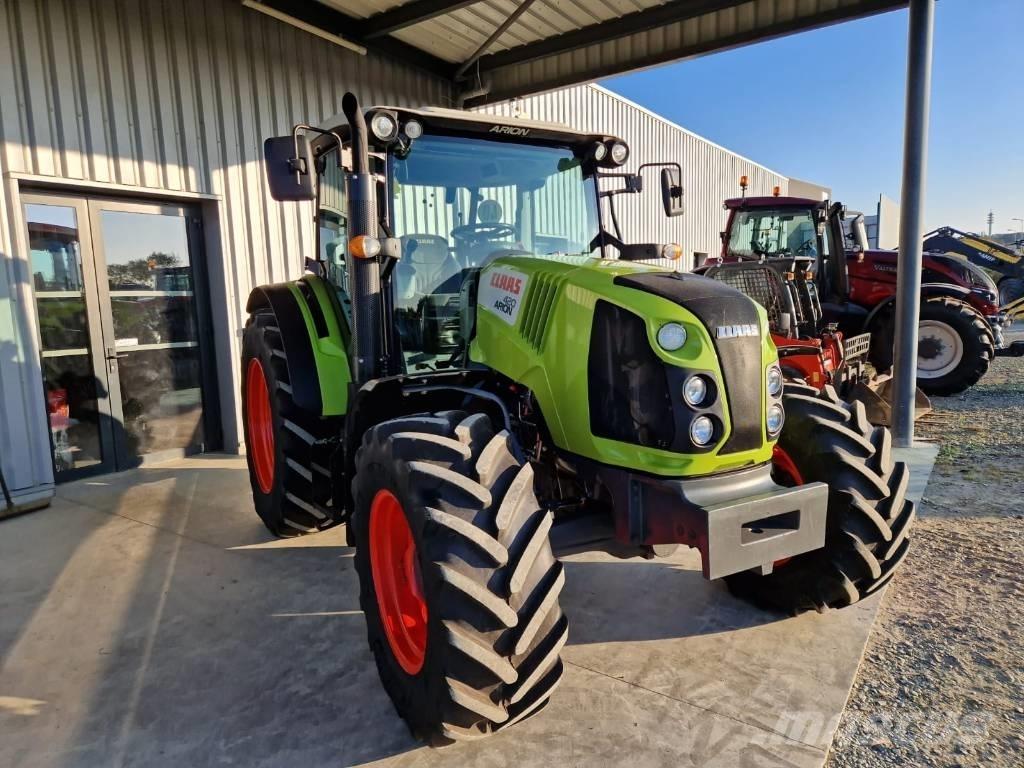CLAAS Arion 420 الجرارات