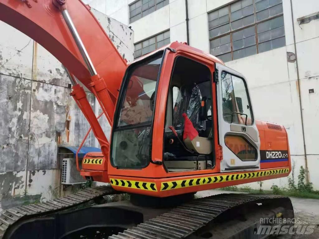 Doosan DH 220 LC-7 حفارات زحافة