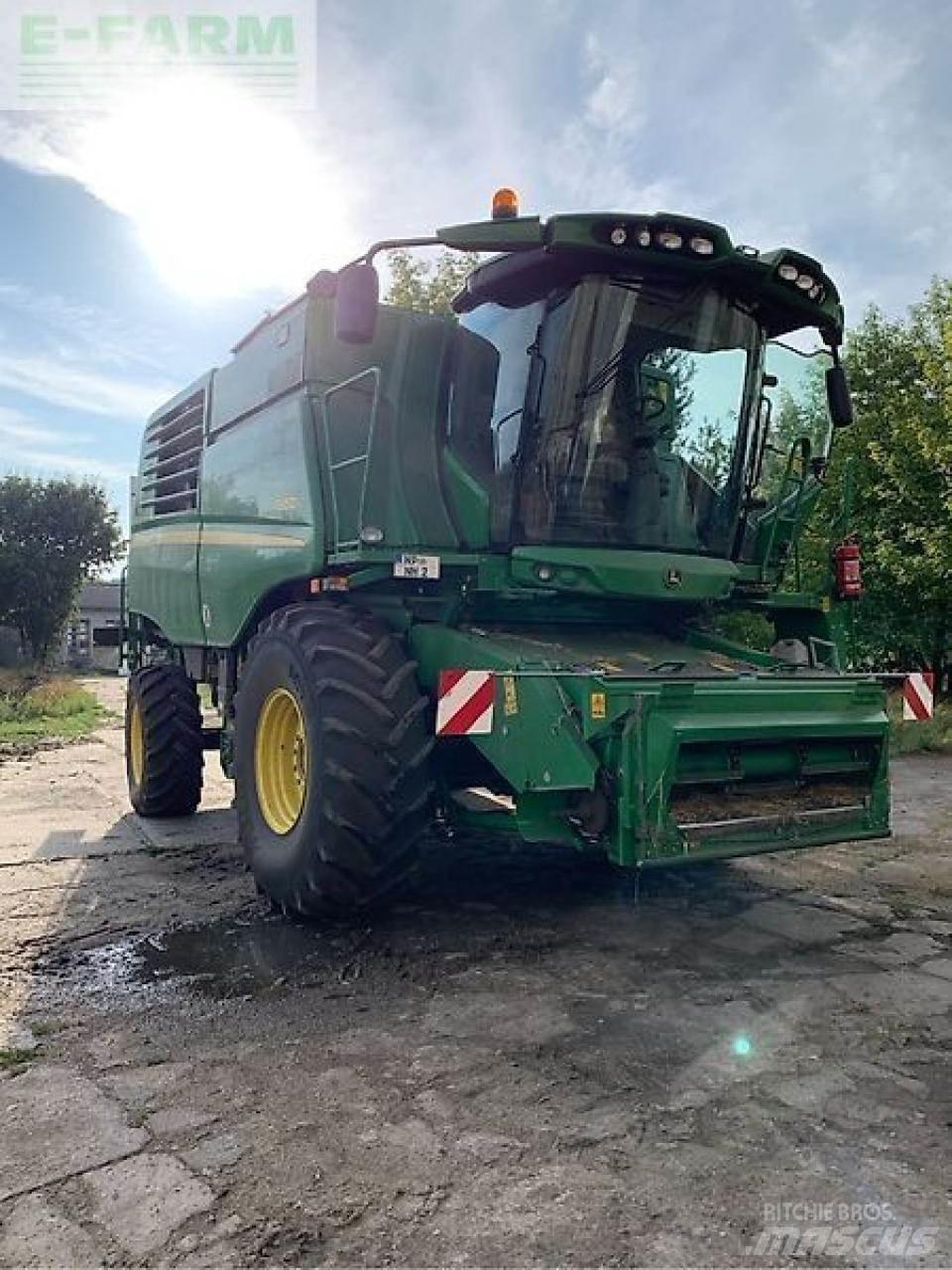 John Deere t660 حصادات