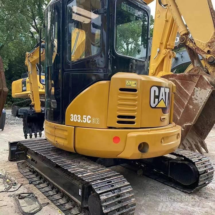 CAT 303.5 حفارات زحافة