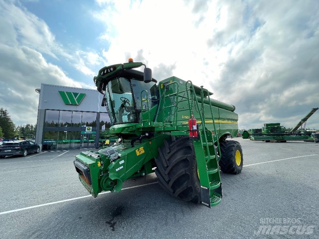 John Deere S760i حصادات