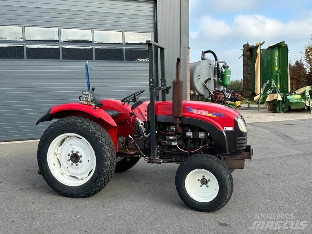 YTO 400 2-wd الجرارات