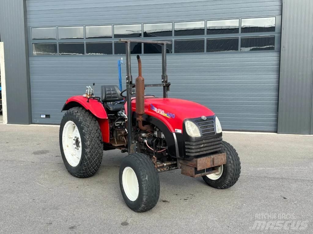 YTO 400 2-wd الجرارات