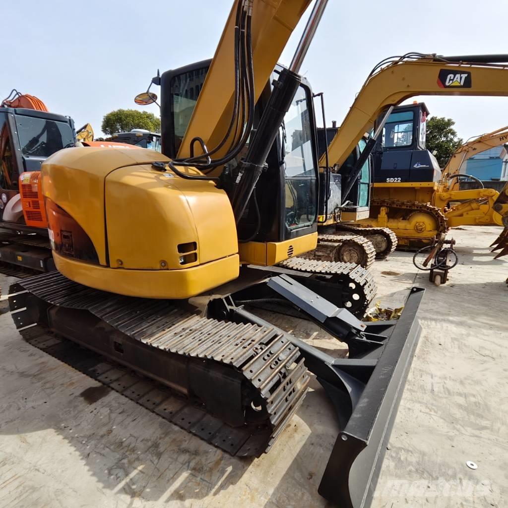 CAT 308 D حفارات وسط 7 طن - 12 طن