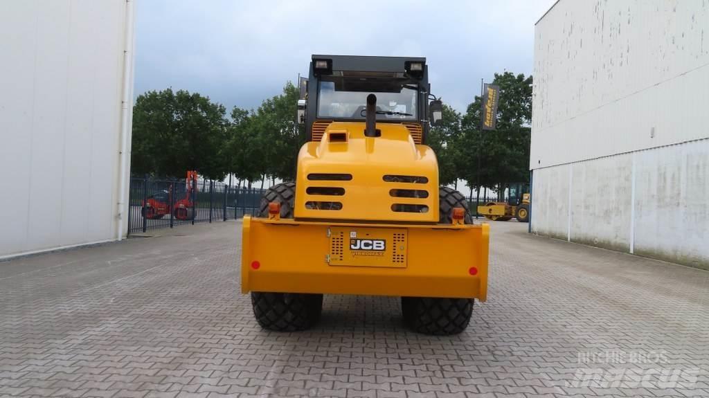 JCB VM166D مداحل أحادية الأسطوانة