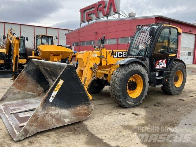 JCB 560-80 مناولات متداخلة