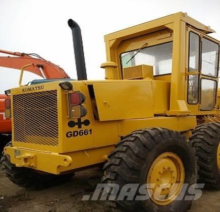 Komatsu GD 661 معدات تمهيد الطرق