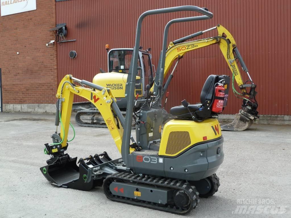 Wacker Neuson 803 حفارات صغيرة أقل من 7 طن (حفارات صغيرة)