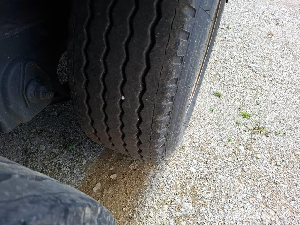 Krone SDP27 مقطوروات مسطحة/مفصلية الجوانب