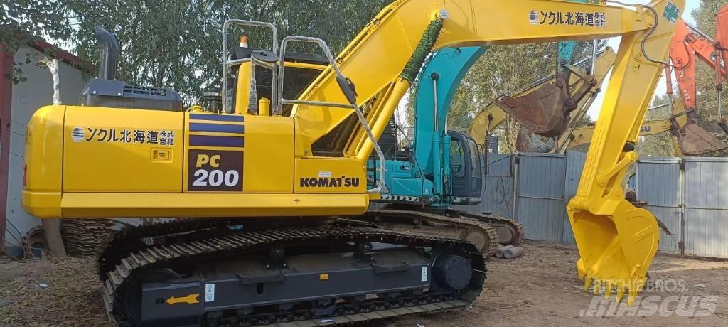 Komatsu PC 200-8N1 حفارات وسط 7 طن - 12 طن