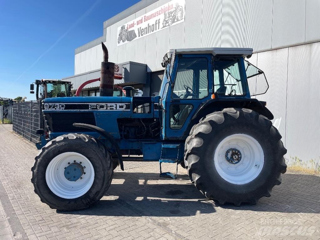 Ford 8730 الجرارات