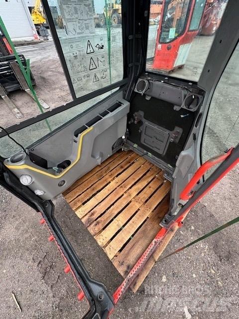 Volvo ECR 88 D كابينة والداخلية