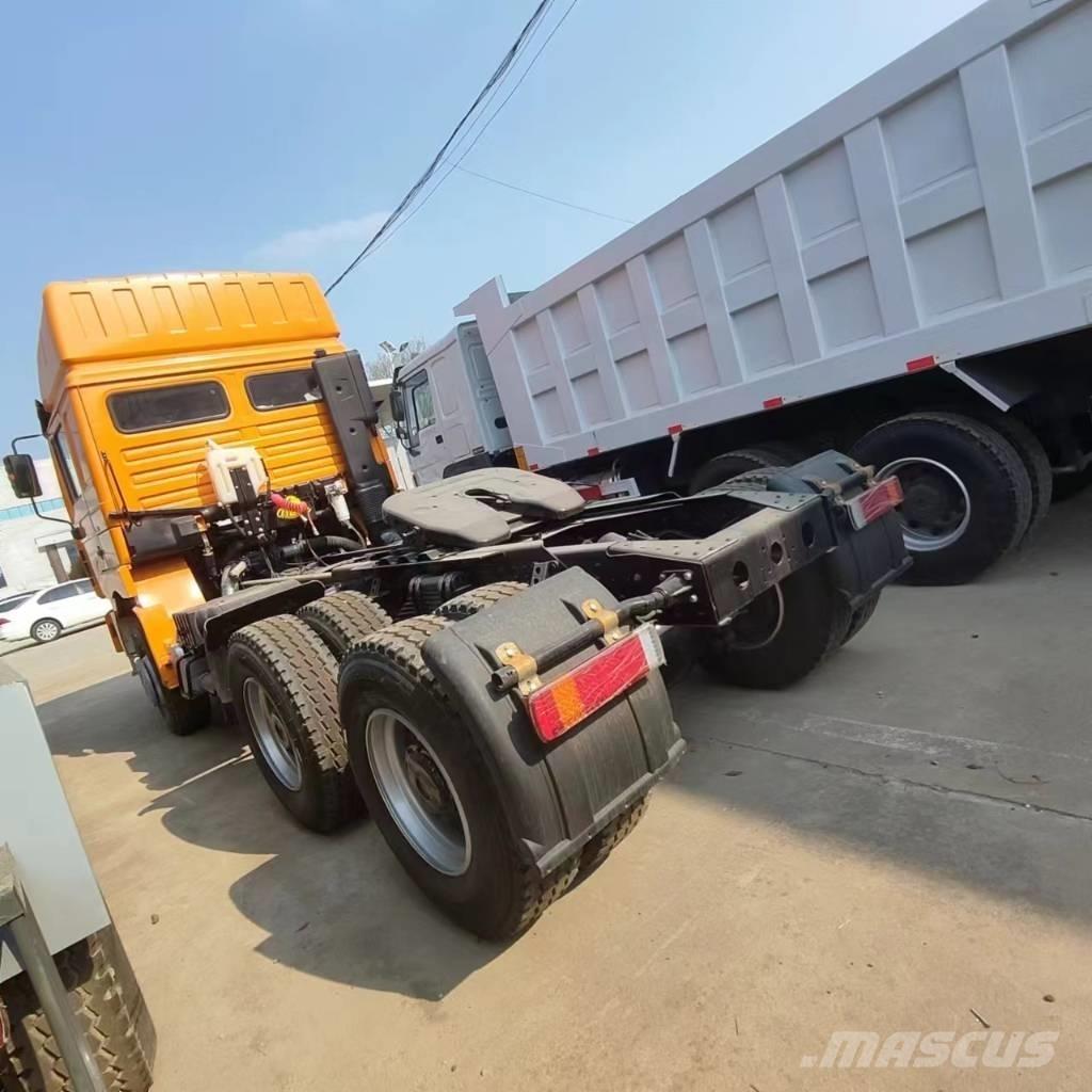 Shacman F3000 6x4 وحدات الجر