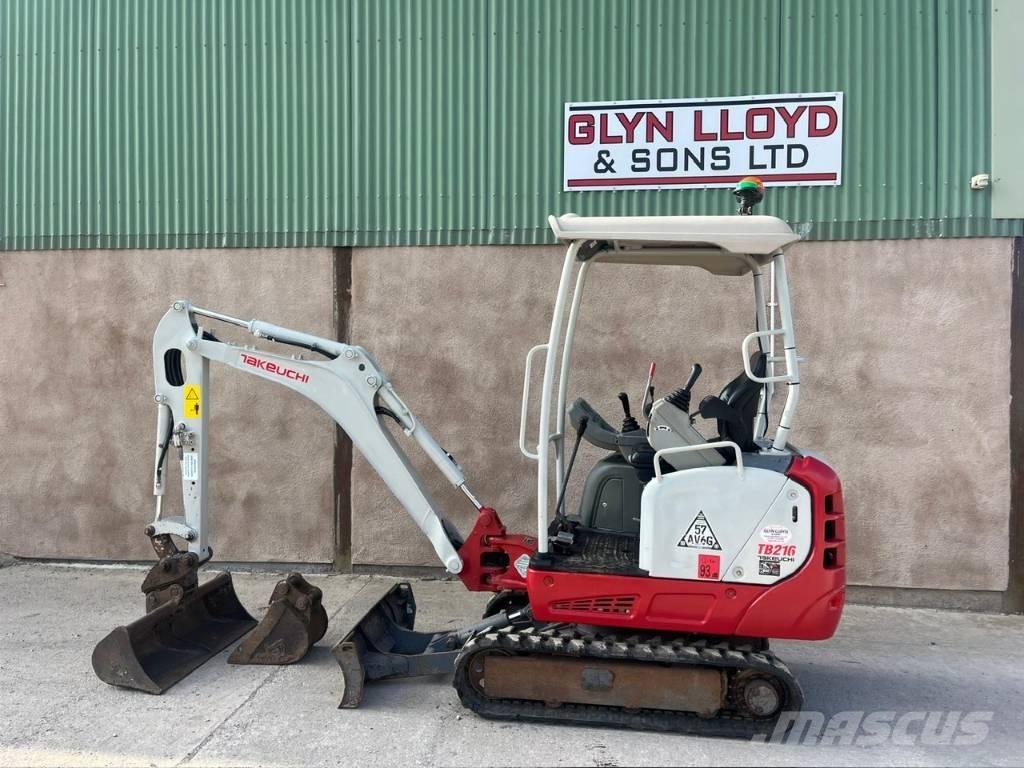 Takeuchi TB 216 حفارات صغيرة أقل من 7 طن (حفارات صغيرة)