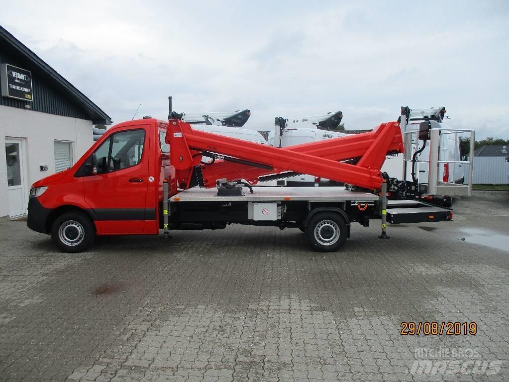 VERSALIFT VTX 240 G3 المنصات الهوائية المثبتة على شاحنة