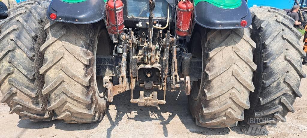 Valtra T 170 الجرارات