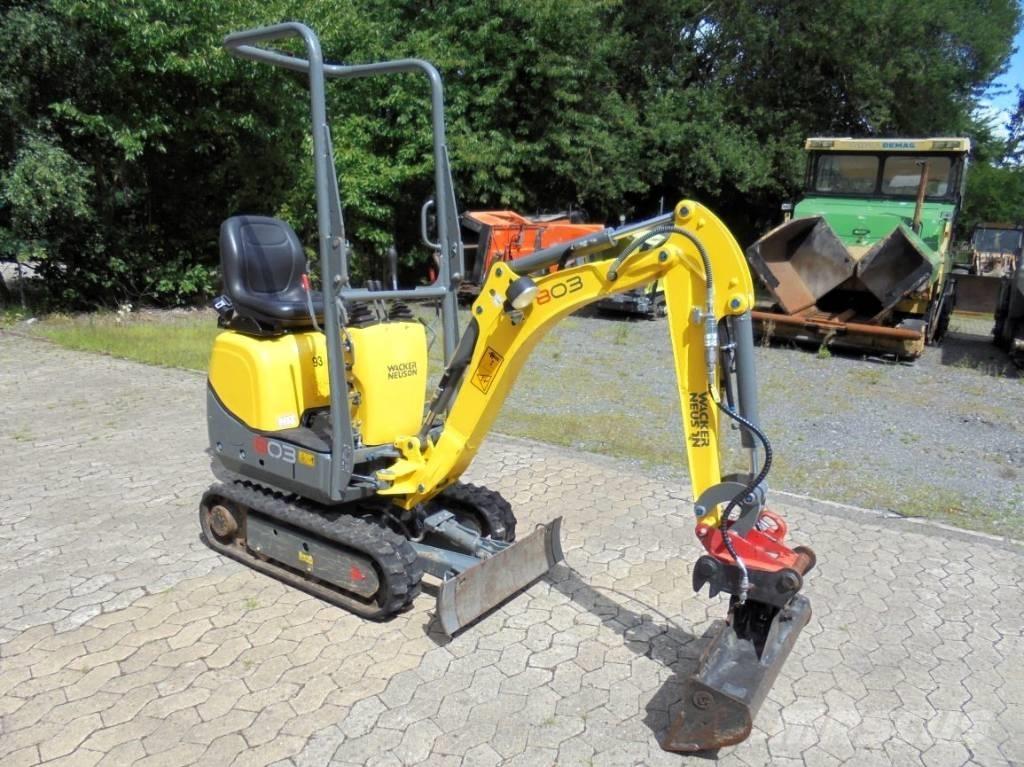 Wacker Neuson 803 حفارات صغيرة أقل من 7 طن (حفارات صغيرة)