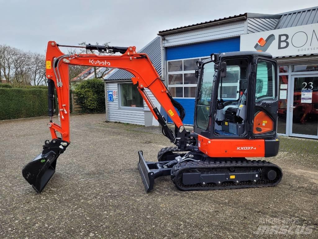 Kubota KX 037-4 حفارات صغيرة أقل من 7 طن (حفارات صغيرة)