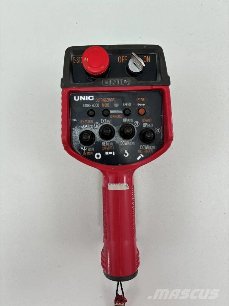 Unic URW-547 رافعات صغيرة