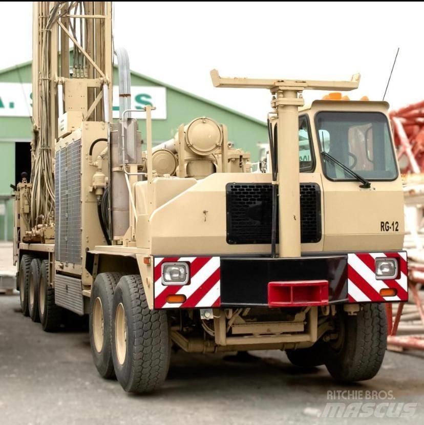 Atlas Copco RD20 III شاحنات المعدات  المحمولة لحفر الآبار