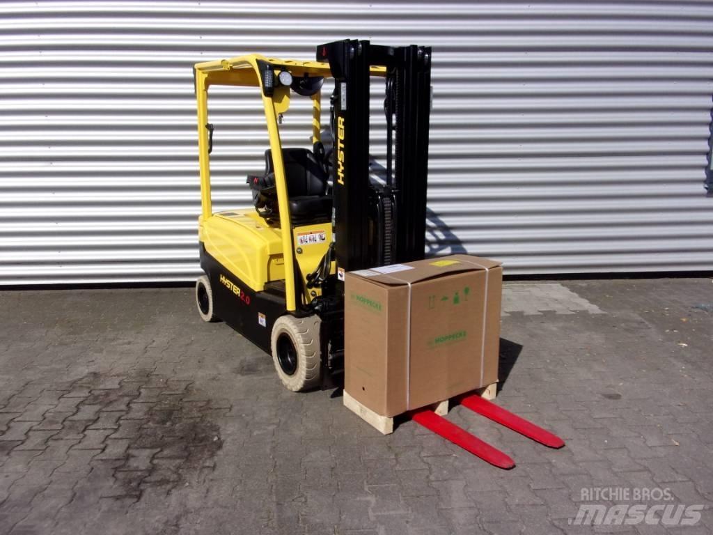 Hyster J 2.0 XN شاحنات ذات رافعات شوكية تعمل بالكهرباء