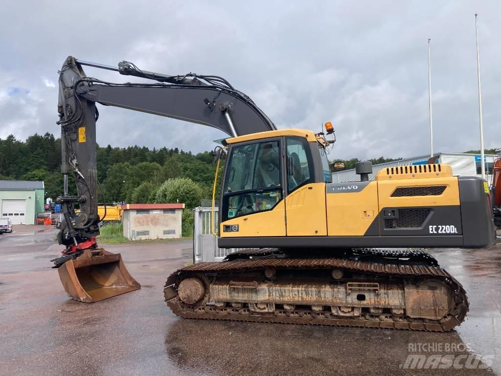 Volvo EC 220 DL حفارات زحافة