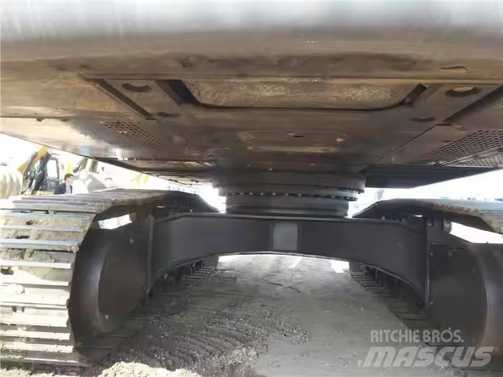 Sany SY335H حفارات زحافة