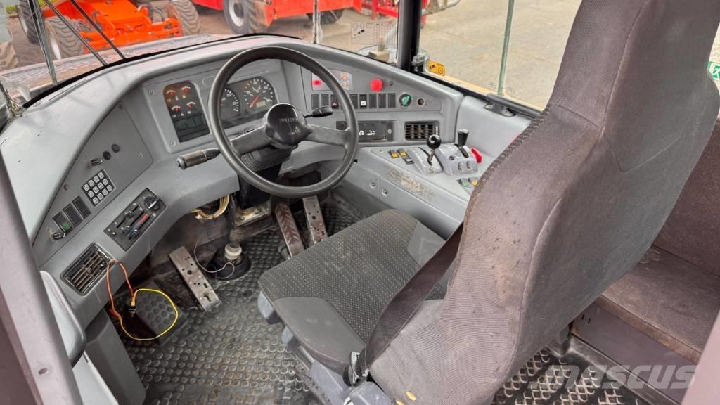 Volvo A 25 E ساحبات مفصلية