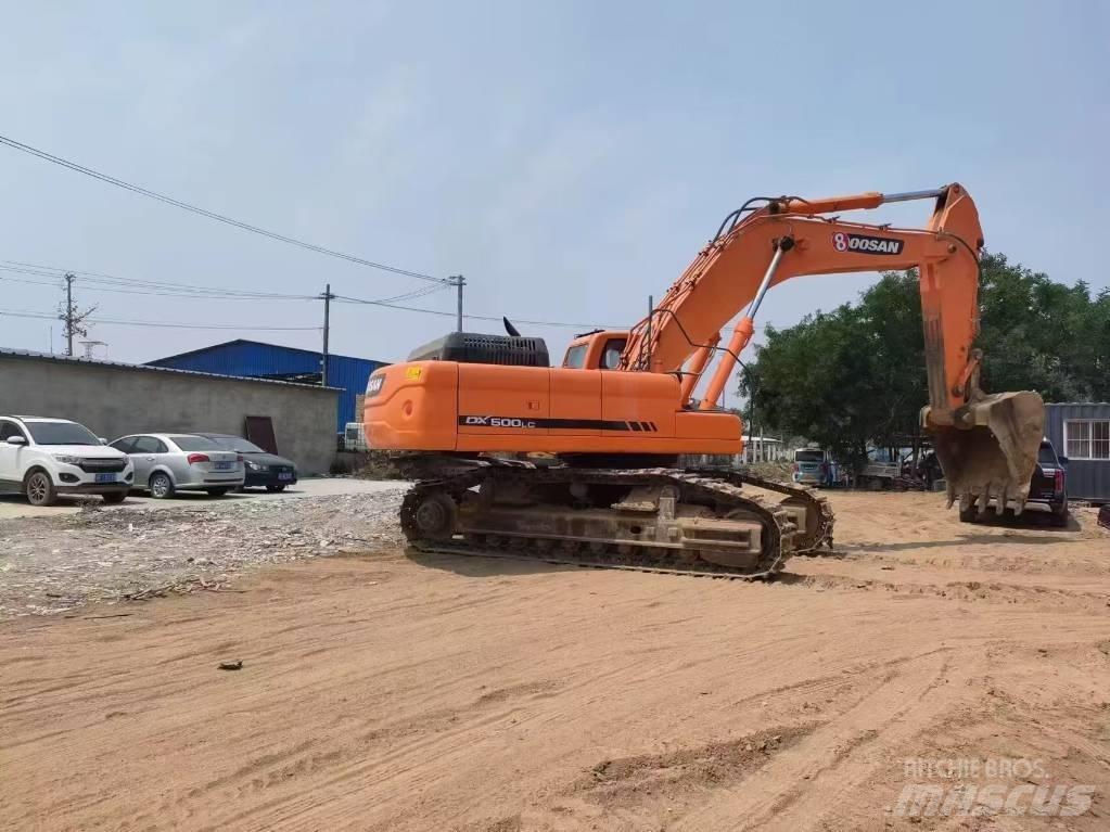 Doosan DX 500 LC حفارات زحافة
