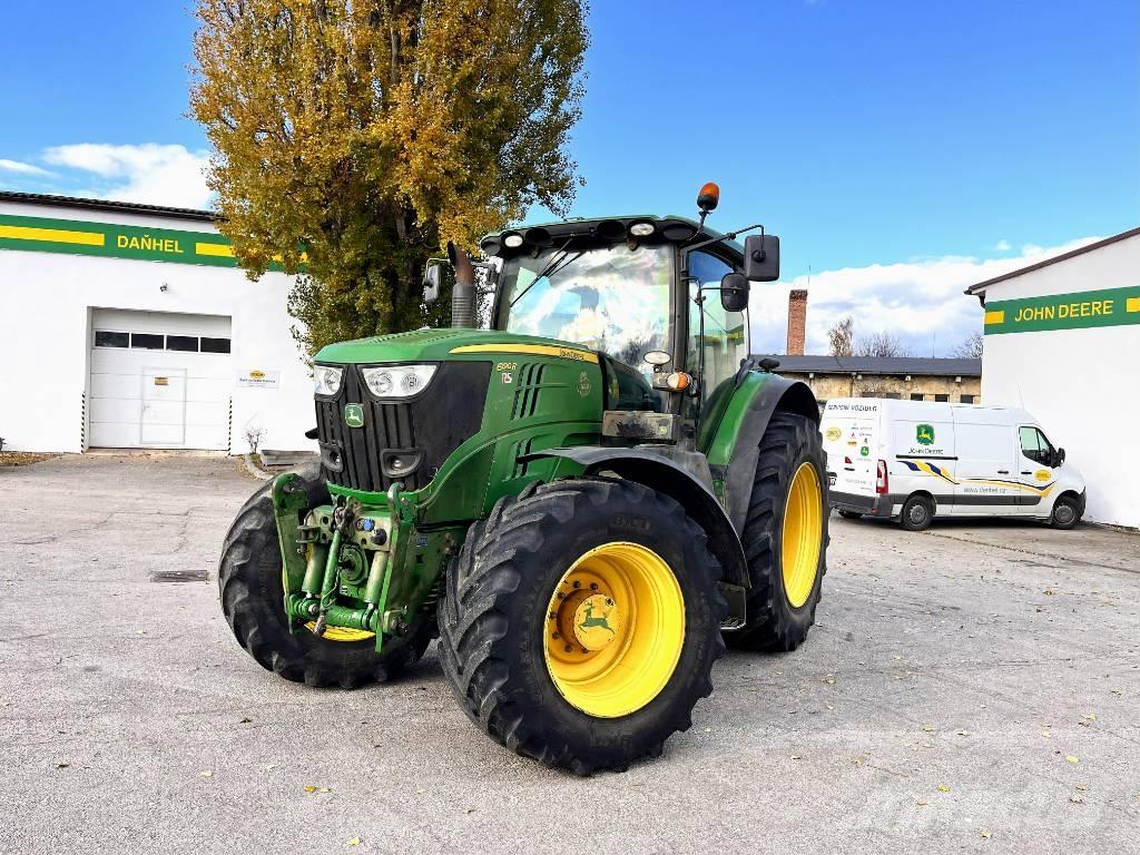 John Deere 6190 R الجرارات