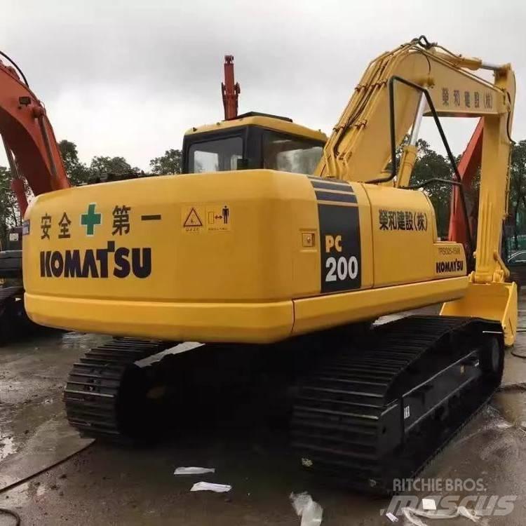 Komatsu pc200-7 حفارات زحافة