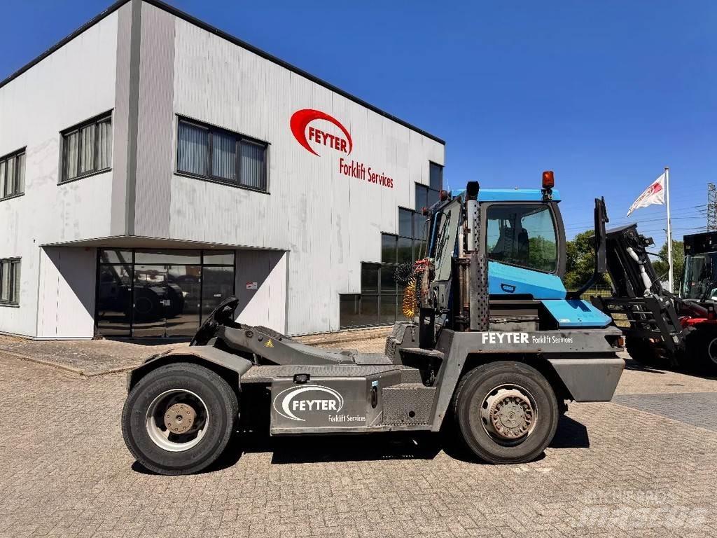 Terberg RT 222 جرارات صالات المطارات