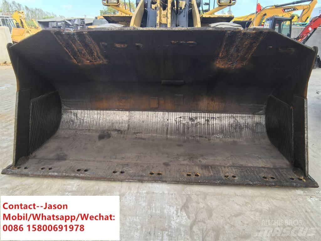 Komatsu WA 470-6H لوادر بعجل