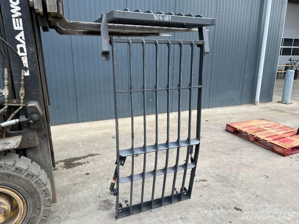 Doosan DX180 / DX225 كابينة والداخلية