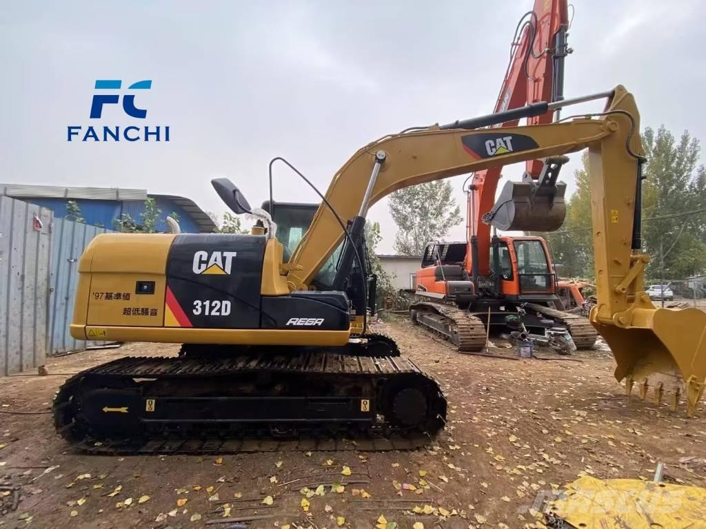 CAT 312 D حفارات زحافة