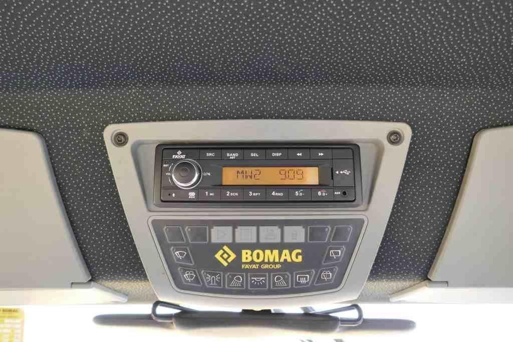 Bomag BW 213 PDH-5 ضاغطات التربة