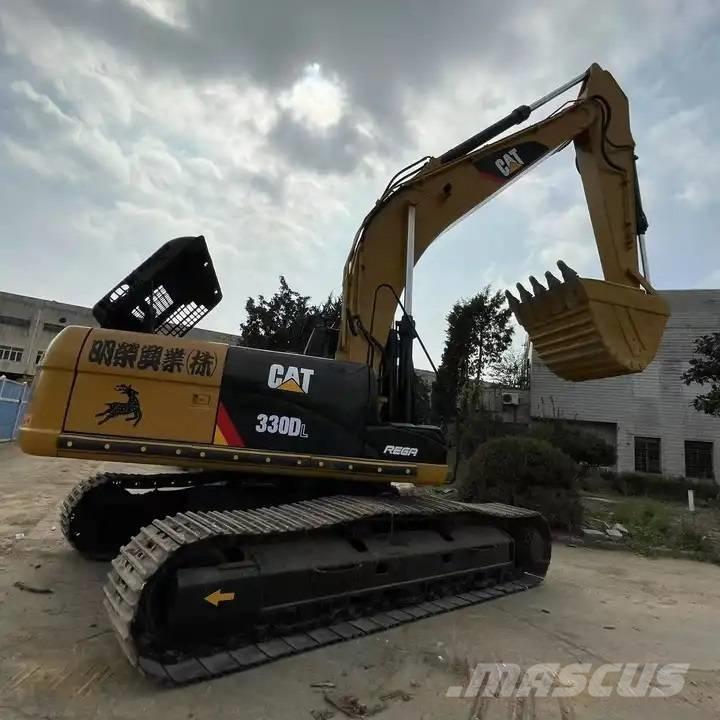 CAT 330D حفارات زحافة