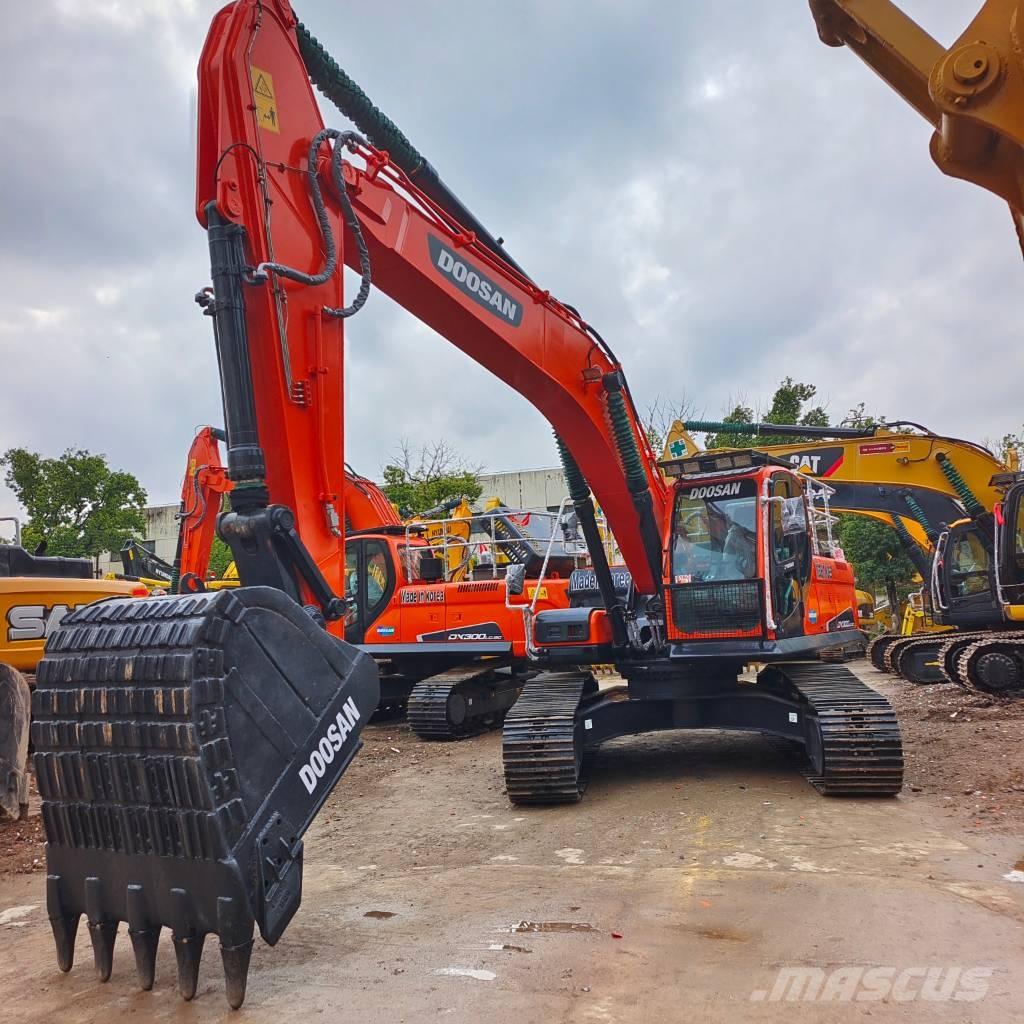 Doosan DX 300LC-9C حفارات زحافة