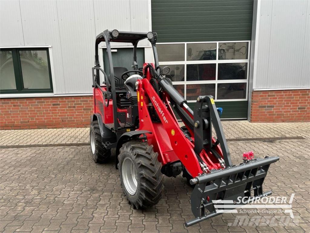 Schäffer 3650 لوادر صغيرة