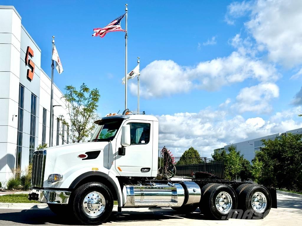 Peterbilt 567 وحدات الجر